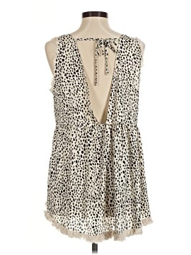 Umgee Sleeveless Blouse (view 2)