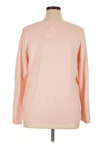 Uniqlo Long Sleeve T-Shirt (view 2)