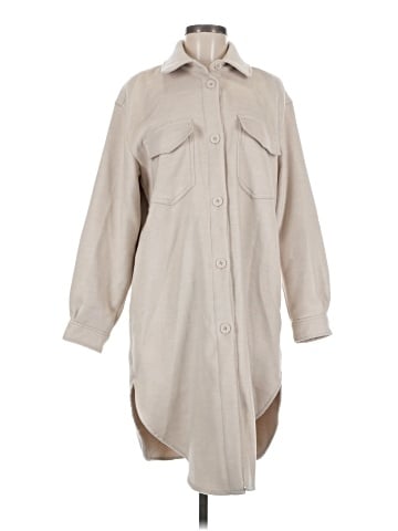 Abercrombie & Fitch Trenchcoat (view 1)
