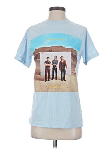 Assorted Brands Short Sleeve T-Shirt (view 1)