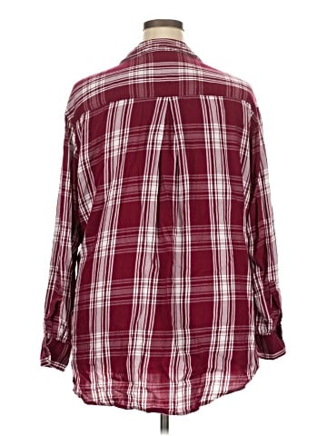 Evri Long Sleeve Button-Down Shirt (view 2)