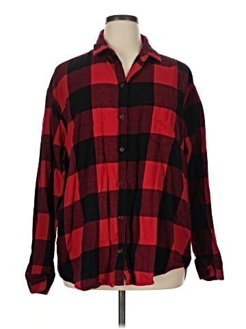 Old Navy Long Sleeve Button-Down Shirt (view 1)