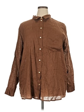 Gap Long Sleeve Button-Down Shirt (view 1)