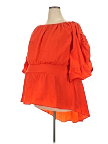 Two Hearts Maternity 3/4 Sleeve Blouse (view 1)