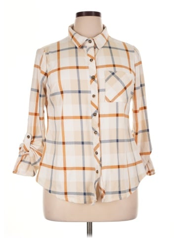 No Comment 3/4 Sleeve Button-Down Shirt (view 1)
