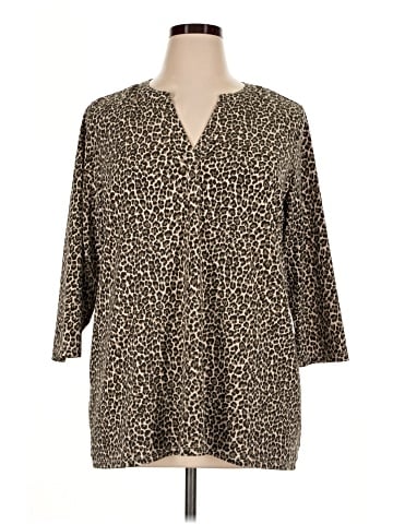 Carolina Belle 3/4 Sleeve Blouse (view 1)