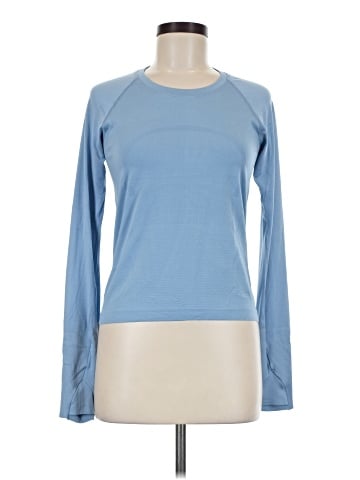 Lululemon Athletica Long Sleeve T-Shirt (view 1)
