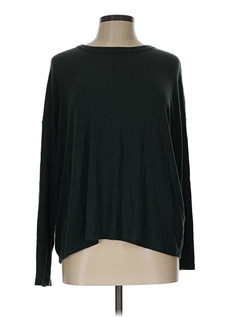 Pre-owned Old Navy Long Sleeve T-shirt In Green