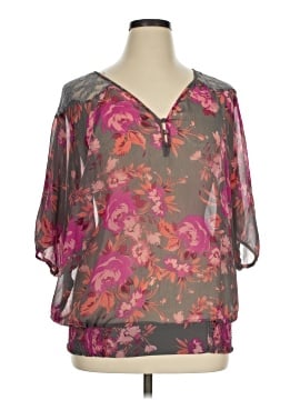 Torrid 3/4 Sleeve T-Shirt (view 1)