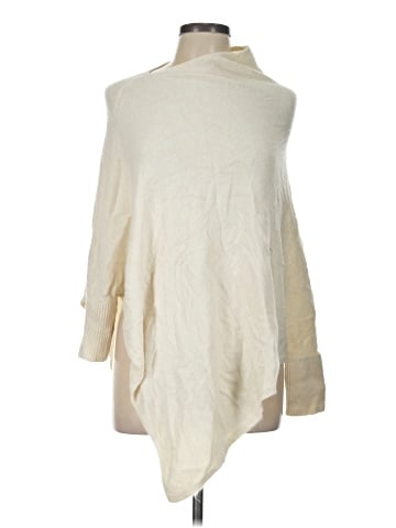 Look Poncho (view 1)