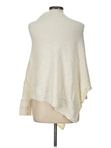 Look Poncho (view 2)