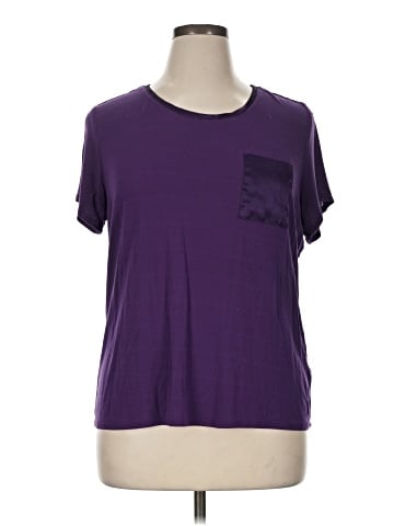 Jaclyn Smith Short Sleeve T-Shirt (view 1)