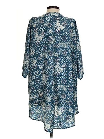 Lularoe Kimono (view 2)