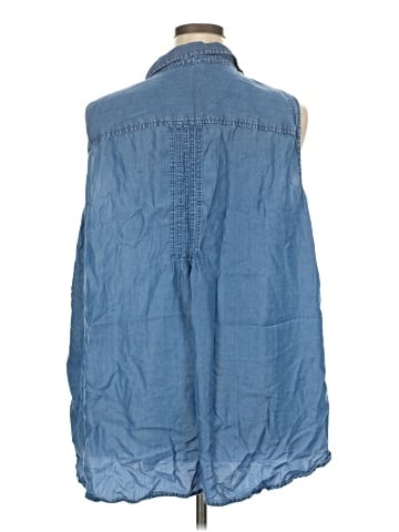 Terra & Sky Sleeveless Button-Down Shirt (view 2)