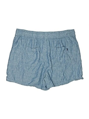 Gap Shorts (view 2)