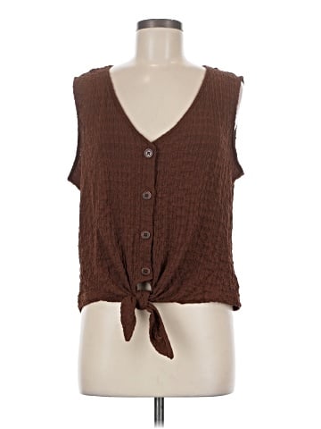Sanctuary Sleeveless Blouse (view 1)