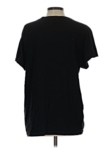 Gap Short Sleeve T-Shirt (view 2)
