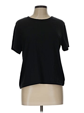 Gap Short Sleeve T-Shirt (view 1)