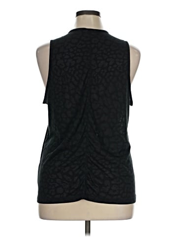 Nike Sleeveless T-Shirt (view 2)