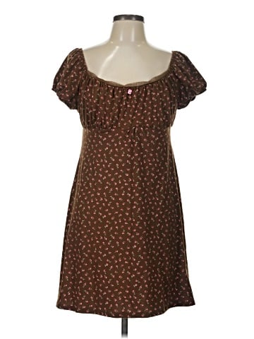 No Boundaries Casual Dress (view 1)