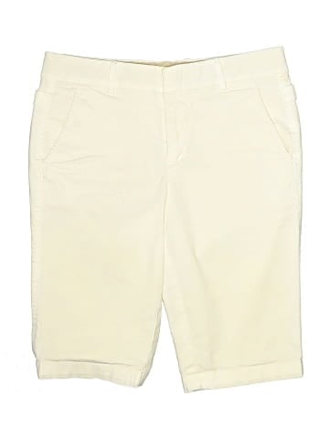 Vince. Khaki Shorts (view 1)