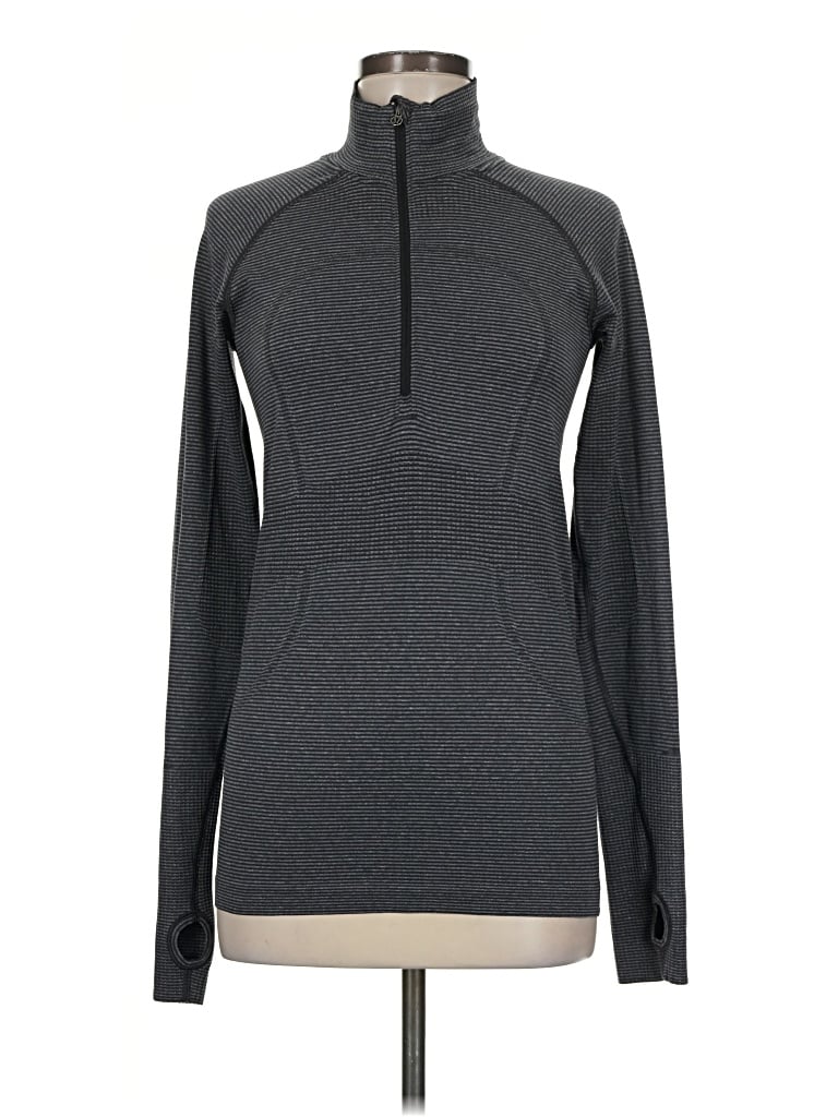 Pre-owned Lululemon Athletica Long Sleeve T-shirt In Gray