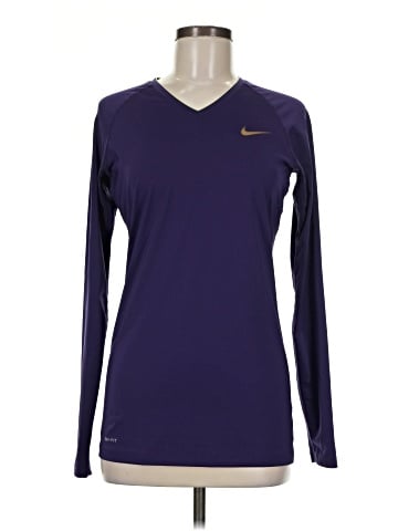 Nike Long Sleeve T-Shirt (view 1)