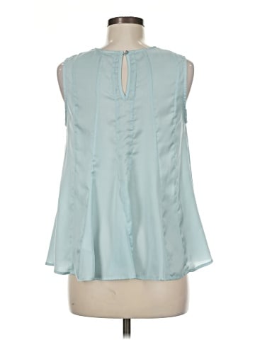 Eri + Ali Sleeveless T-Shirt (view 2)