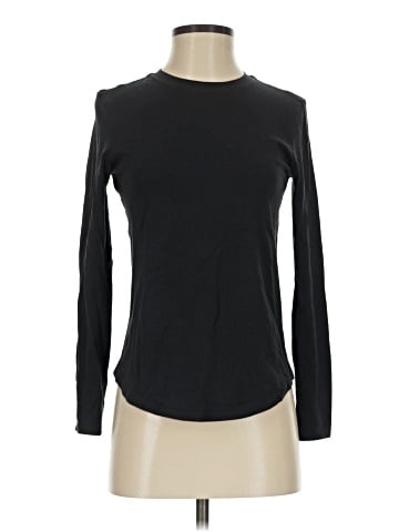 Lululemon Athletica Long Sleeve T-Shirt (view 1)