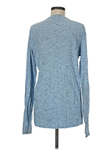 Aeropostale Long Sleeve T-Shirt (view 2)