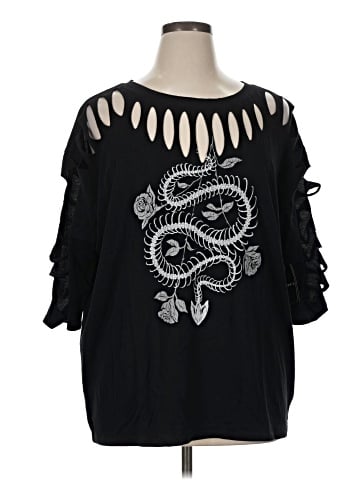 Torrid 3/4 Sleeve T-Shirt (view 1)