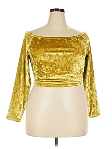 Yitty 3/4 Sleeve Top (view 1)