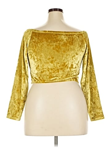 Yitty 3/4 Sleeve Top (view 2)