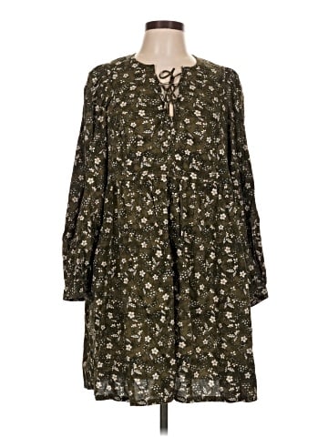 Old Navy Casual Dress (view 1)