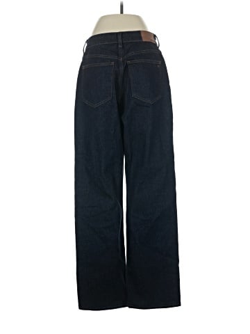 Madewell The Curvy '90s Straight Jeans in Norman Wash (view 2)