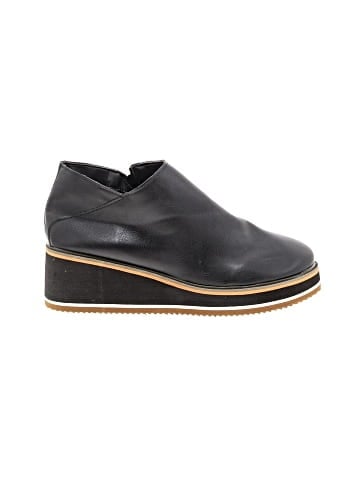 Unbranded Wedges (view 1)