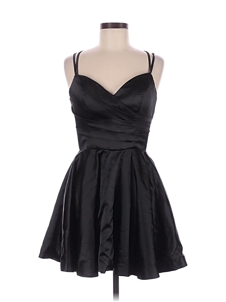 Pre-owned Unbranded Cocktail Dress In Black