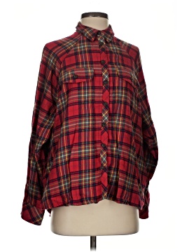Wild Fable Long Sleeve Button-Down Shirt (view 1)