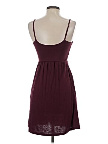 Old Navy Casual Dress (view 2)