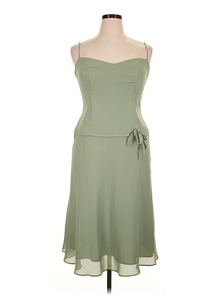 Pre-owned David's Bridal Cocktail Dress In Green