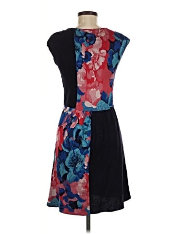 Leifsdottir Casual Dress (view 2)
