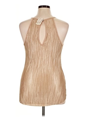 Free Kisses Sleeveless Blouse (view 2)