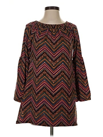 Win Win Casual Dress (view 1)