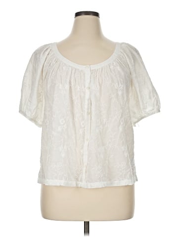Universal Thread Short Sleeve Blouse (view 1)