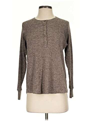 American Eagle Outfitters Pullover Sweater (view 1)