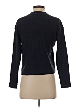 Time and Tru Pullover Sweater (view 2)