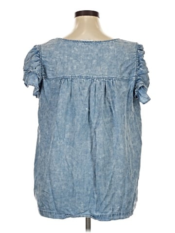 Jane and Delancey Short Sleeve Top (view 2)