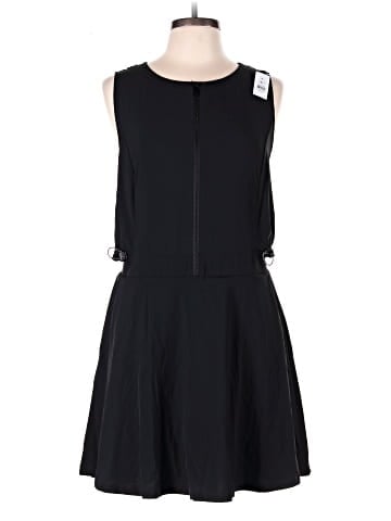Lou & Grey Casual Dress (view 1)