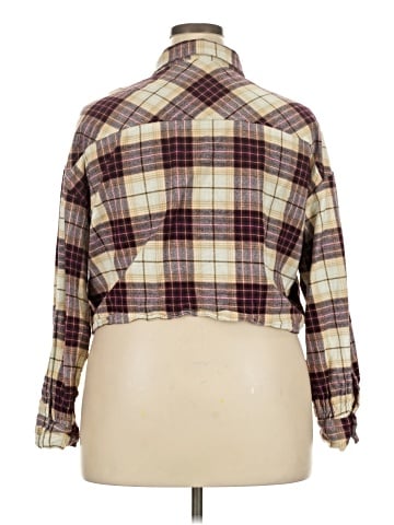 Forever 21 Plus Long Sleeve Button-Down Shirt (view 2)