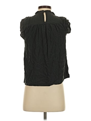 Old Navy Sleeveless Blouse (view 2)